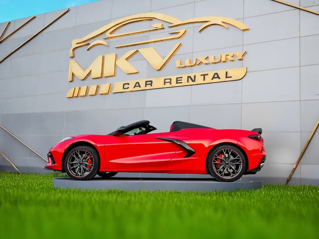 Chevrolet Corvette C8 Convertible 2024 view 3