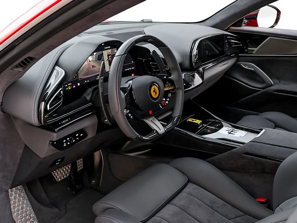 Ferrari Purosangue 2025 view 5