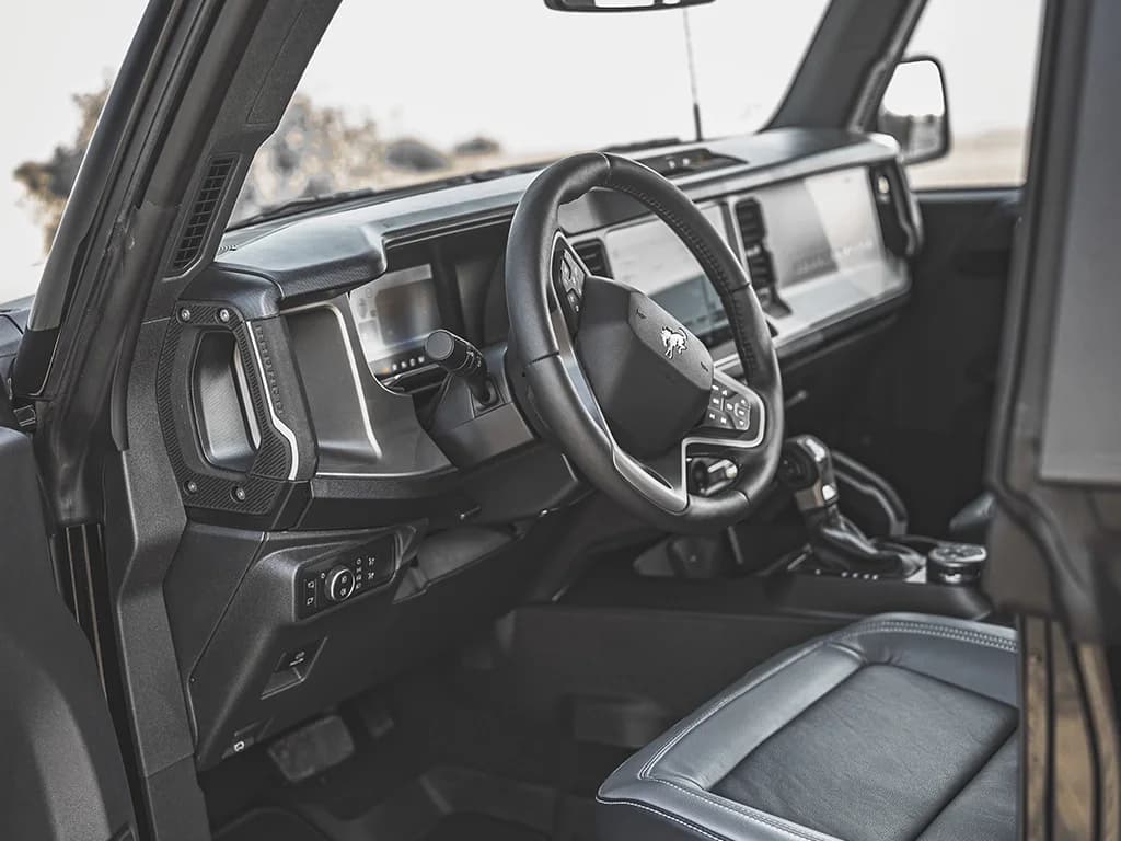 Ford Bronco Wildtrek view 5