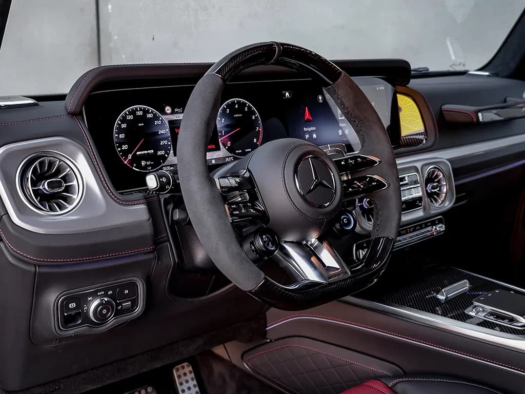 Mercedes AMG G63 2025 view 4
