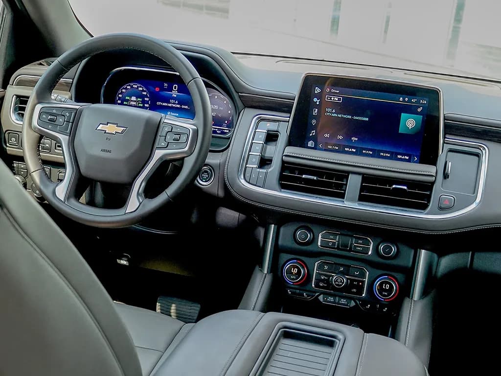 Chevrolet Tahoe 2024 view 4